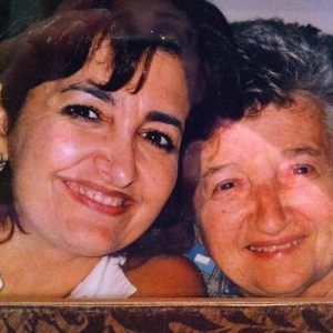 Meet your Posher, Debbie